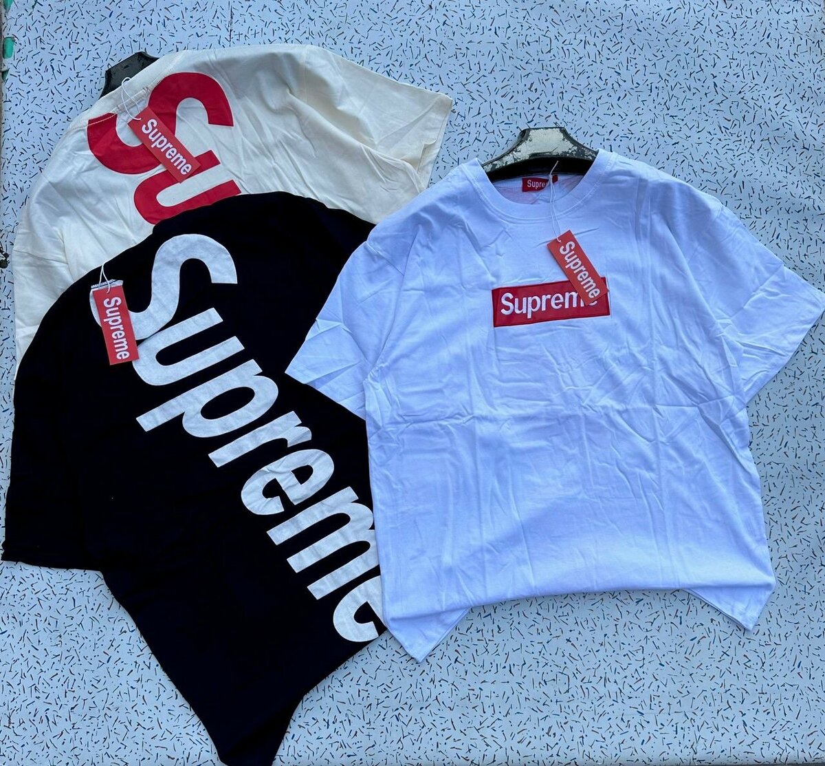 T-shirts