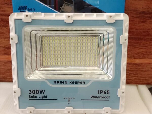 Projecteur solaire 300W