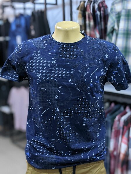 Round neck Tee's