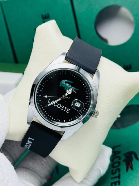 Montre Lacoste élégante homme