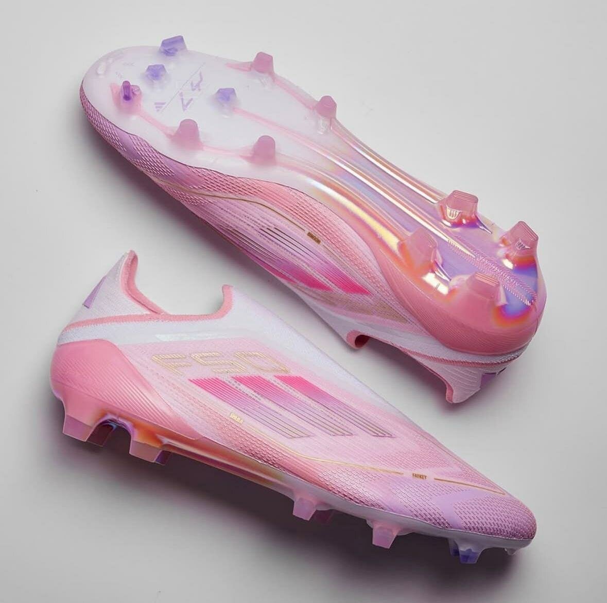 Crampons Adidas F50