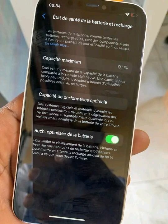 iPhone Blanc 128 Go
