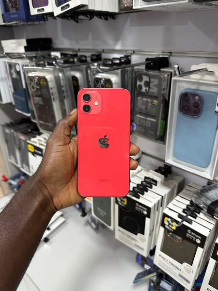iPhone 12