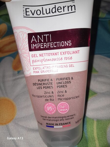 Évoluderm anti imperfections gel nettoyant exfoliant pamplem