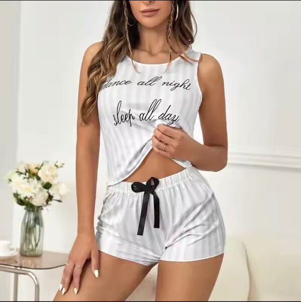 Louge wear
