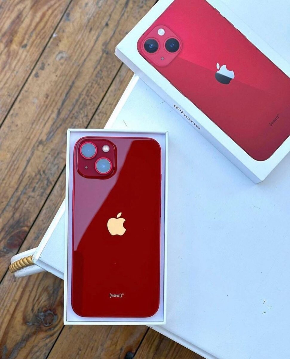 iPhone 13
