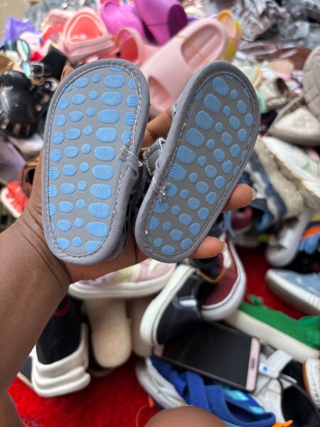 Kinds sandals