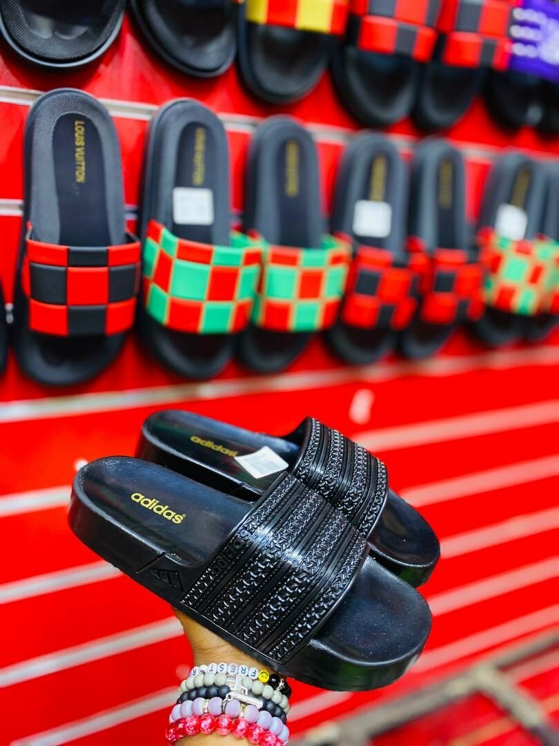 Adidas big base