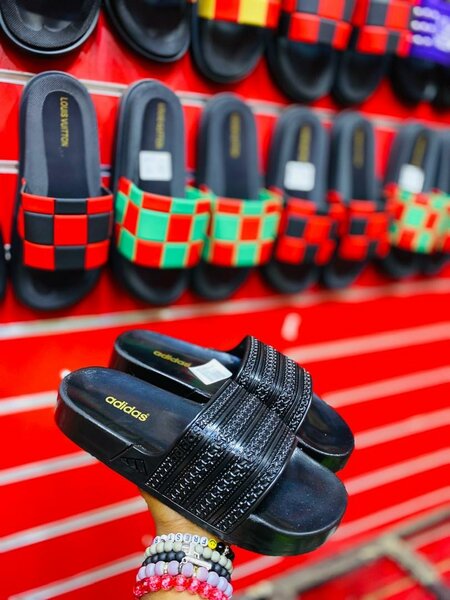 Adidas big base