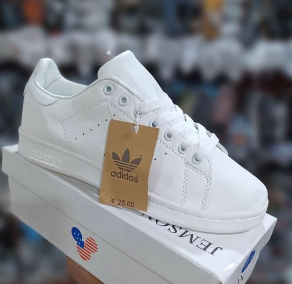 Baskets basses blanches unisexes