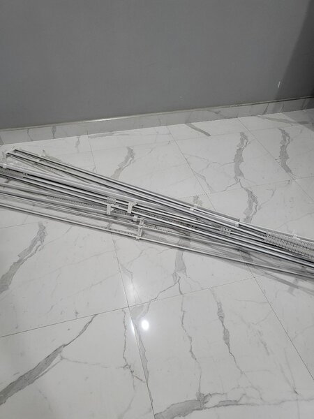 Curtains rack