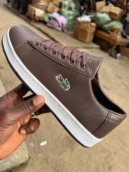 Sneakers en cuir élégantes