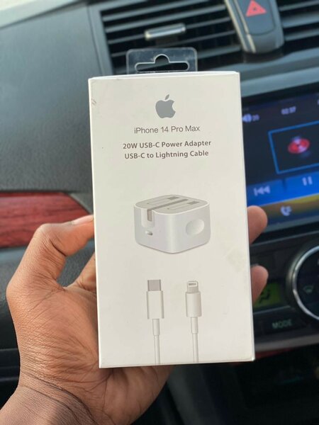 Type C To iPhone