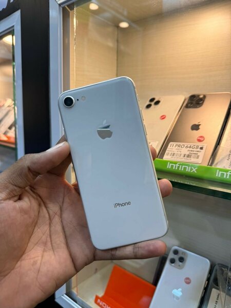 iPhone 8 64 giga