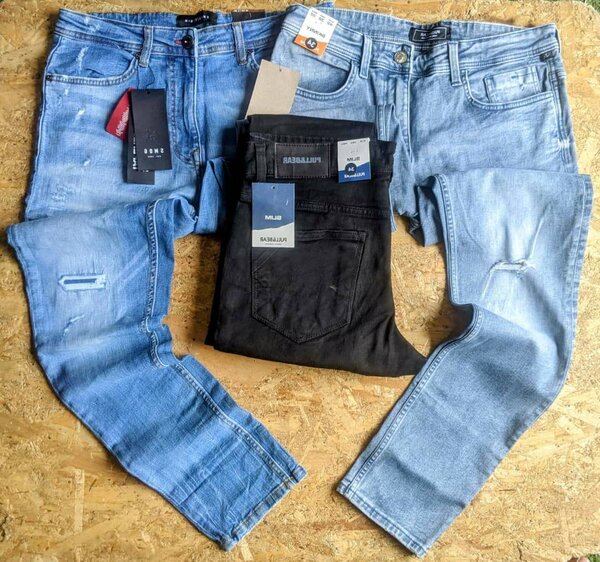 Pull and bear jeans