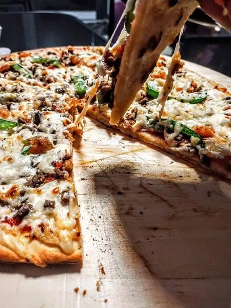 Pizza Shug Shug Moyenne