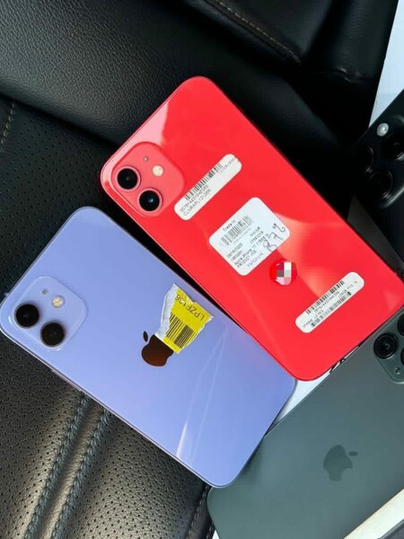 iPhone 12  (UK)