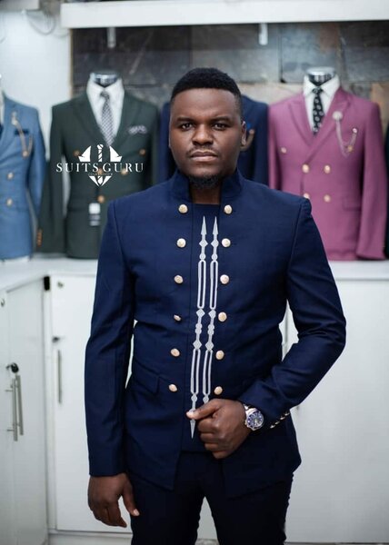 Elegant men's suit 