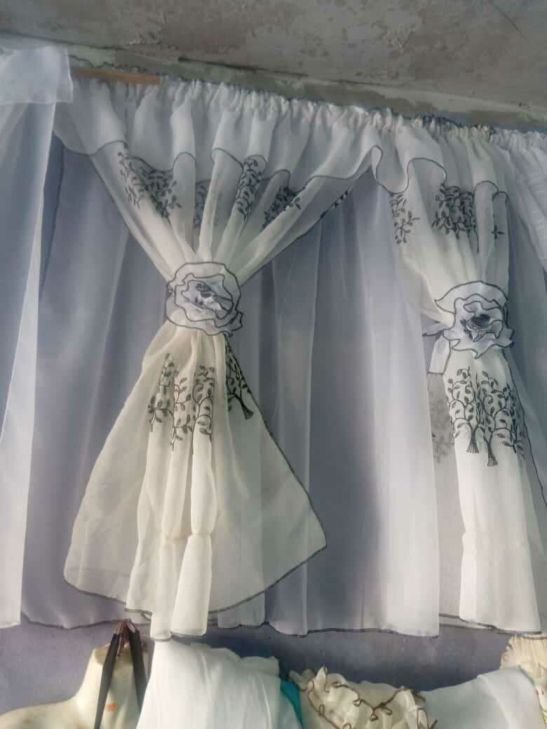 Kitchen curtain
