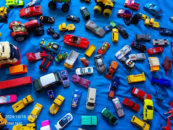 Metal toy cars