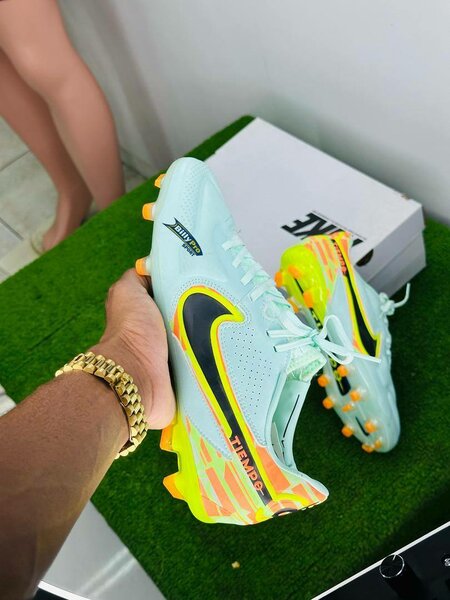 Nike boots