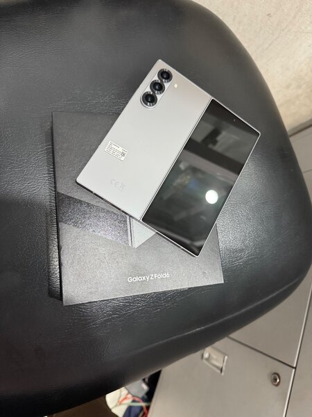 Samsung Galaxy Z Fold5