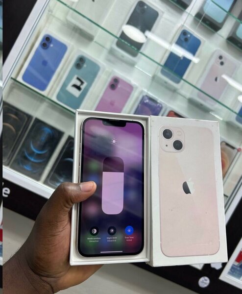 Apple iPhone 13 blanc 128 Go