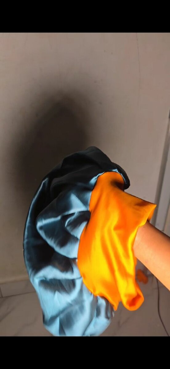 Bonnet en Satin Réversible