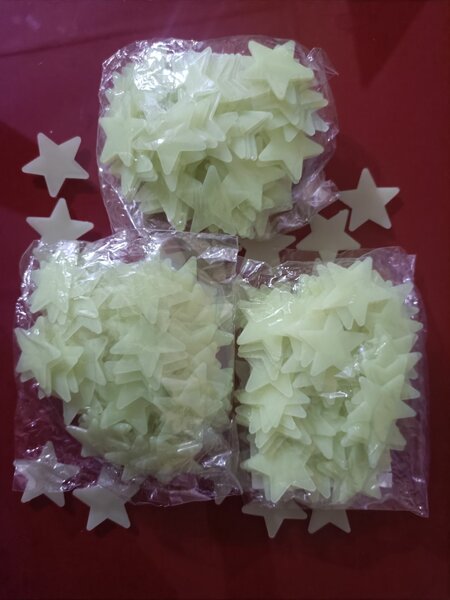 Etoile fluorescente de decoration