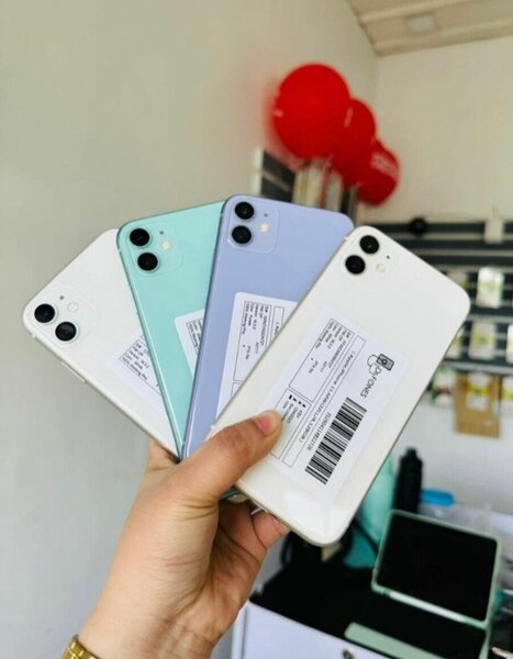 iPhone 11