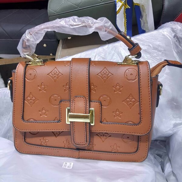 Ladies handheld bag