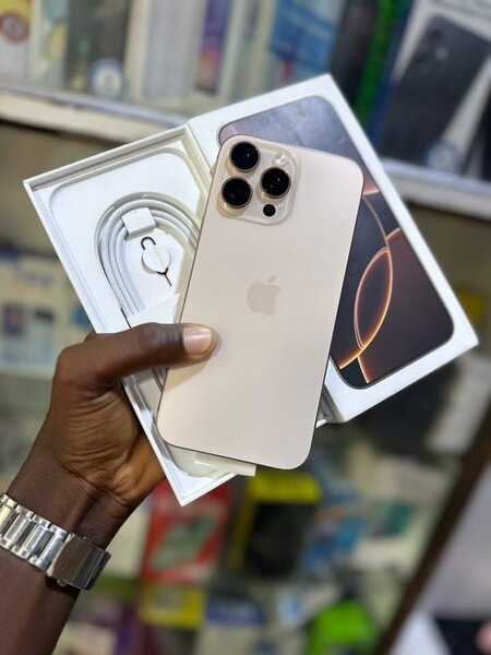 iPhone 16 pro max