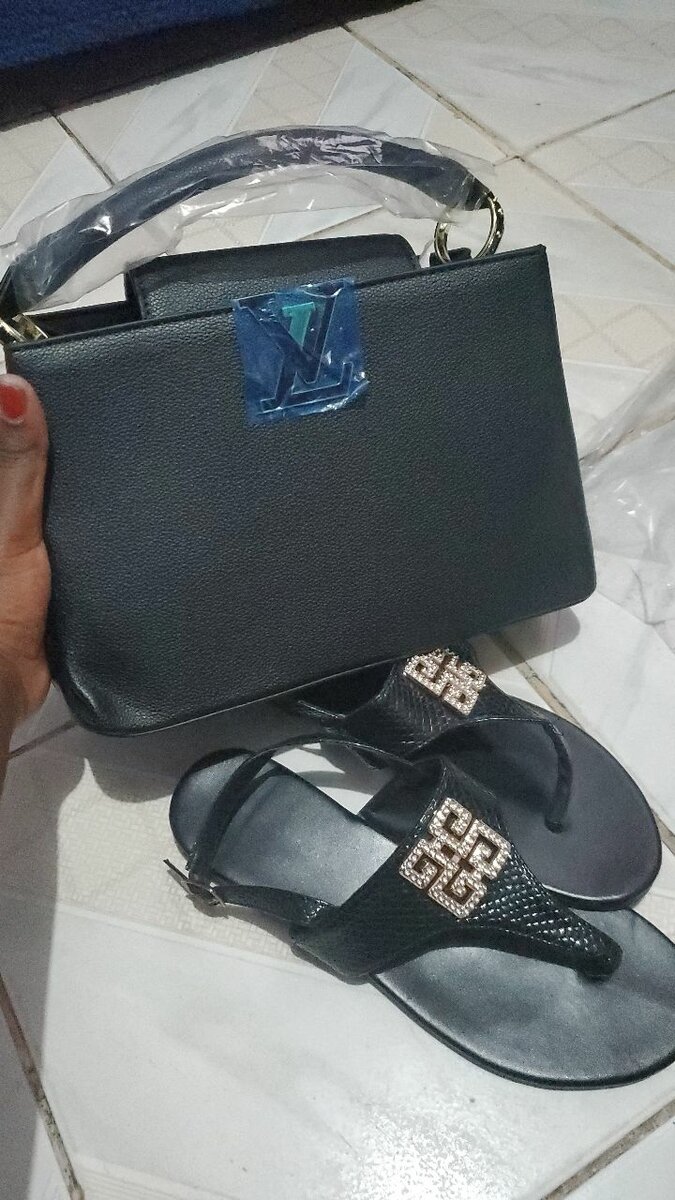 hand bag