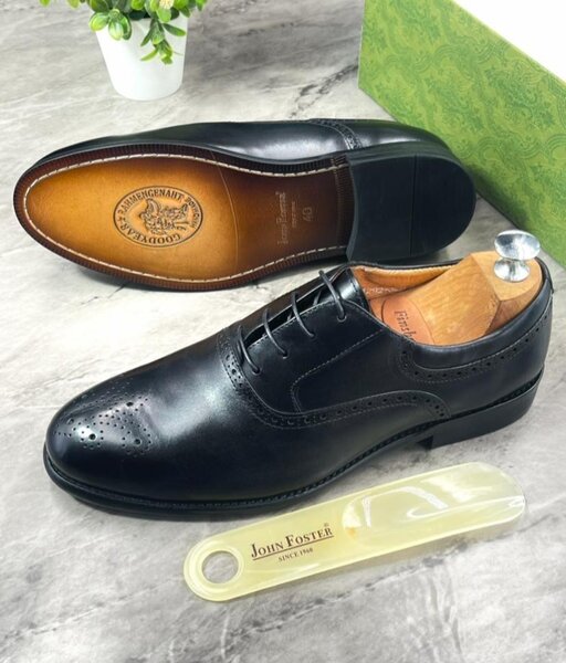 EXECUTIVE SHOES