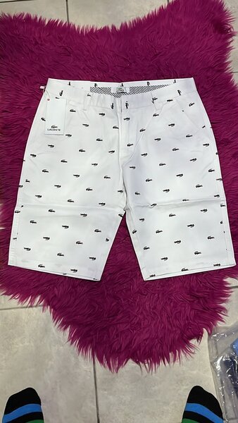 Kakhi shorts
