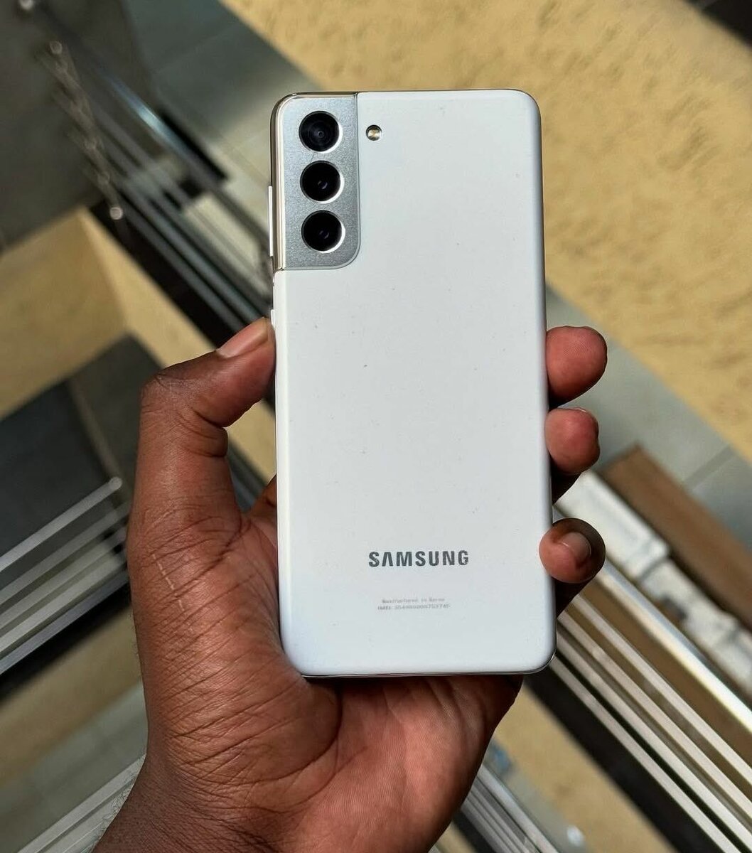 Samsung S21