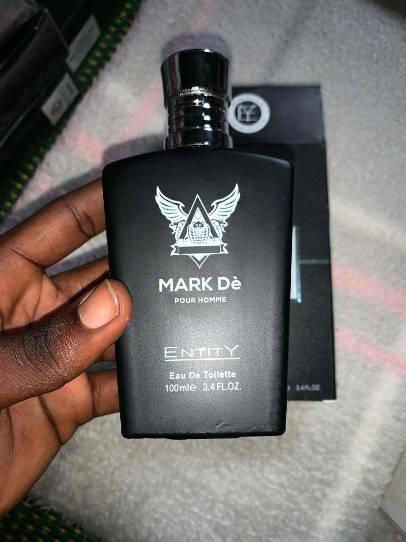 Blue Deluxe perfume