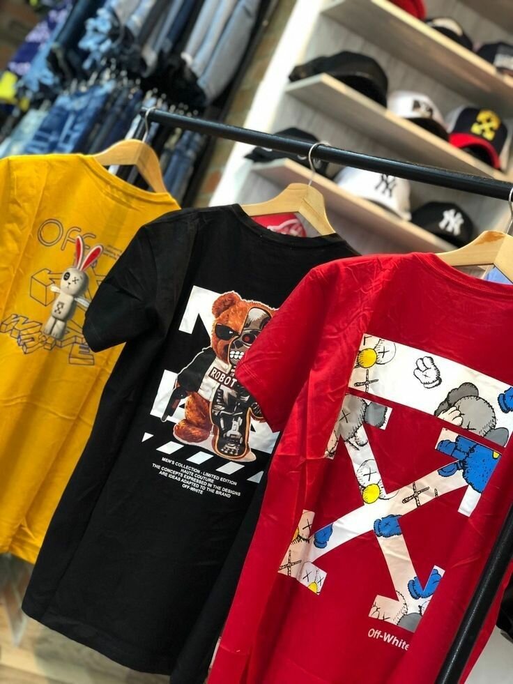 T-SHIRT