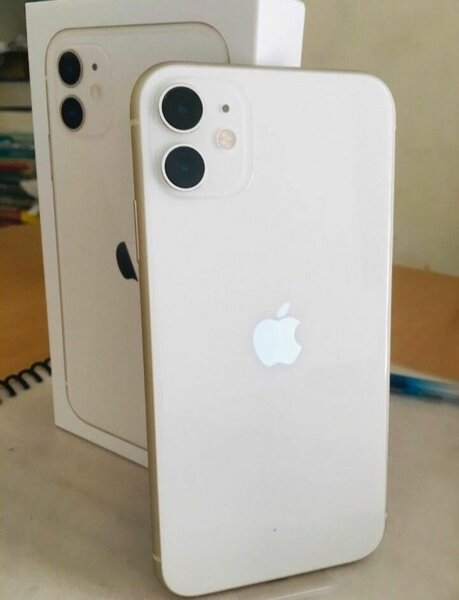 iPhone 11