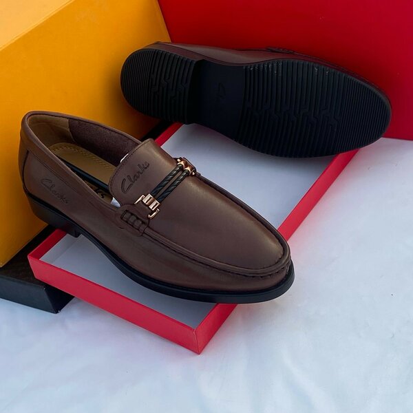 EXECUTIVE SHOE