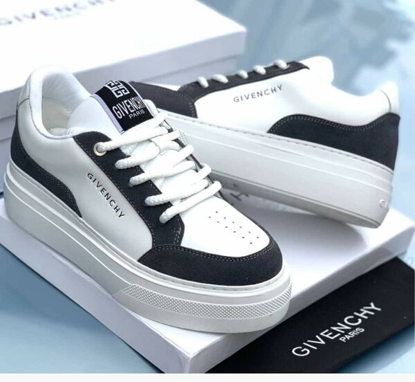 Givenchy Chunky Sneakers