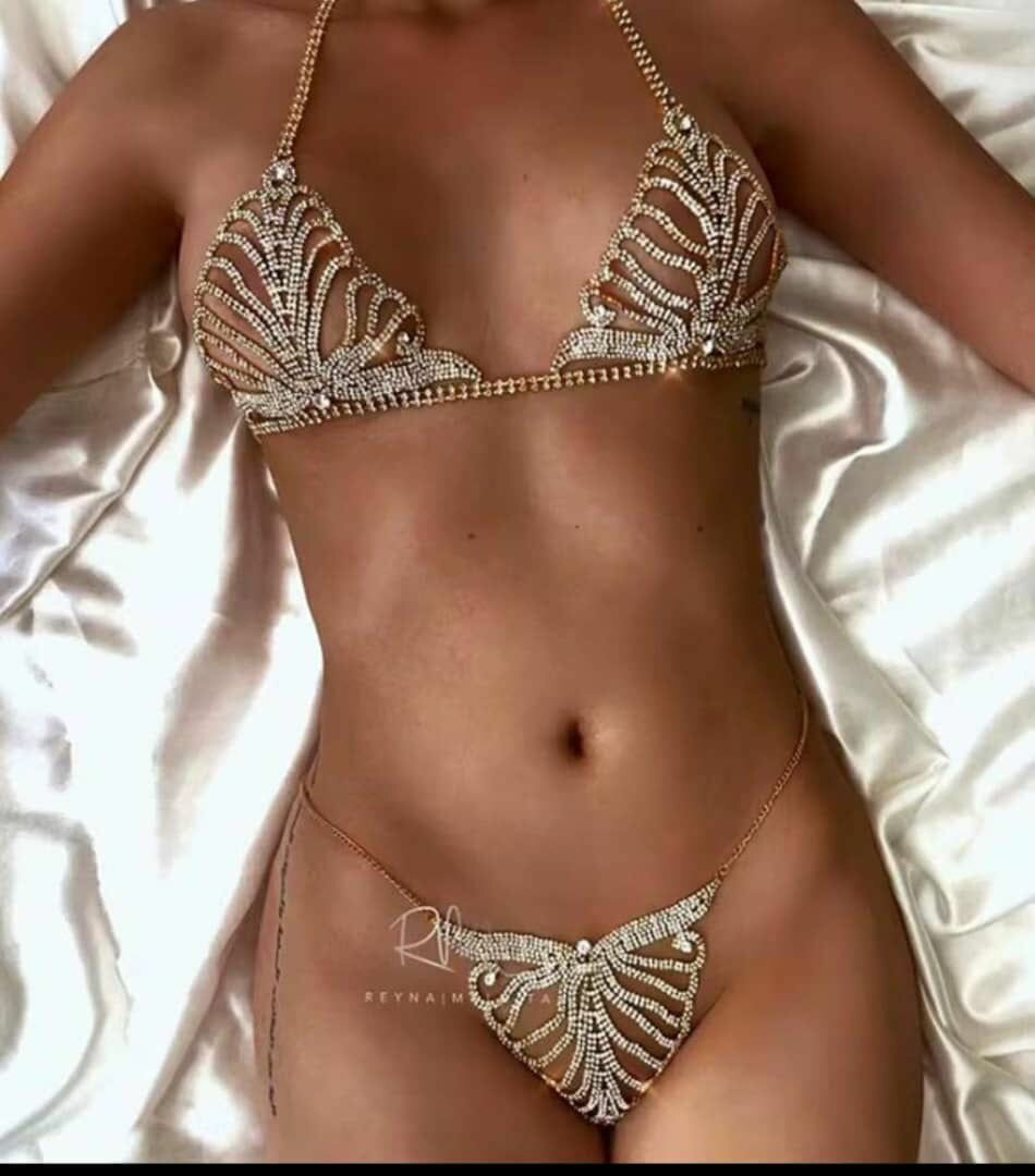 Bikini en cristaux étincelants