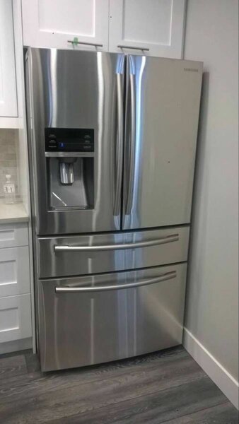 Refrigerator Freezer