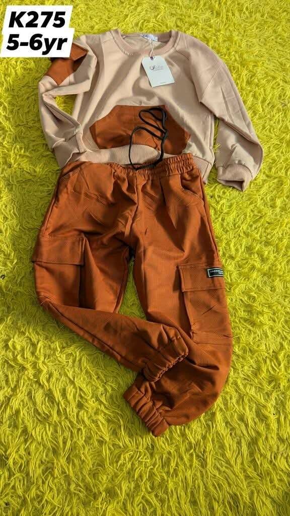 Bots tracksuit