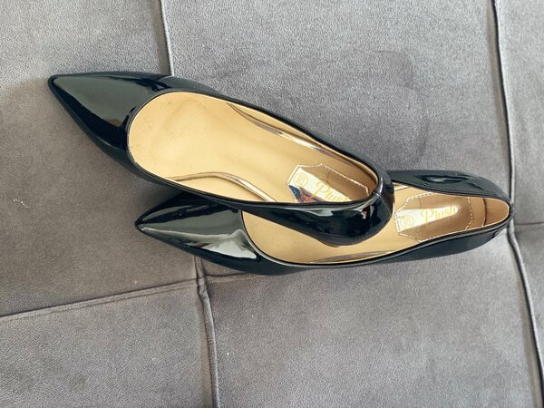 Office shoes