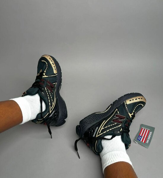 NEW BALANCE 1906
