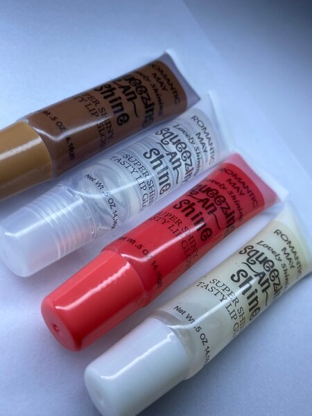 Lip gloss
