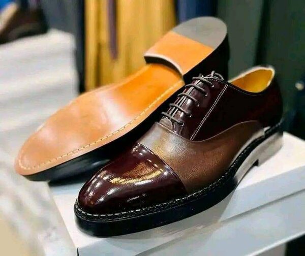Chaussures habillées en cuir