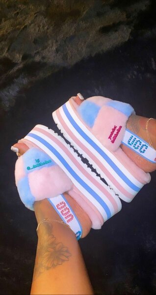 Ladies Slides