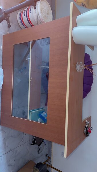 Armoire de rangement et comptoir de magasin